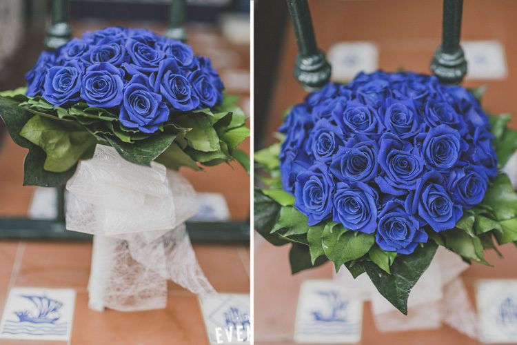 Ramo de flores azul para boda