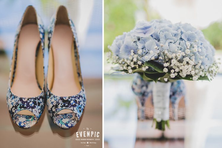 Zapatos de novia y ramo de flores